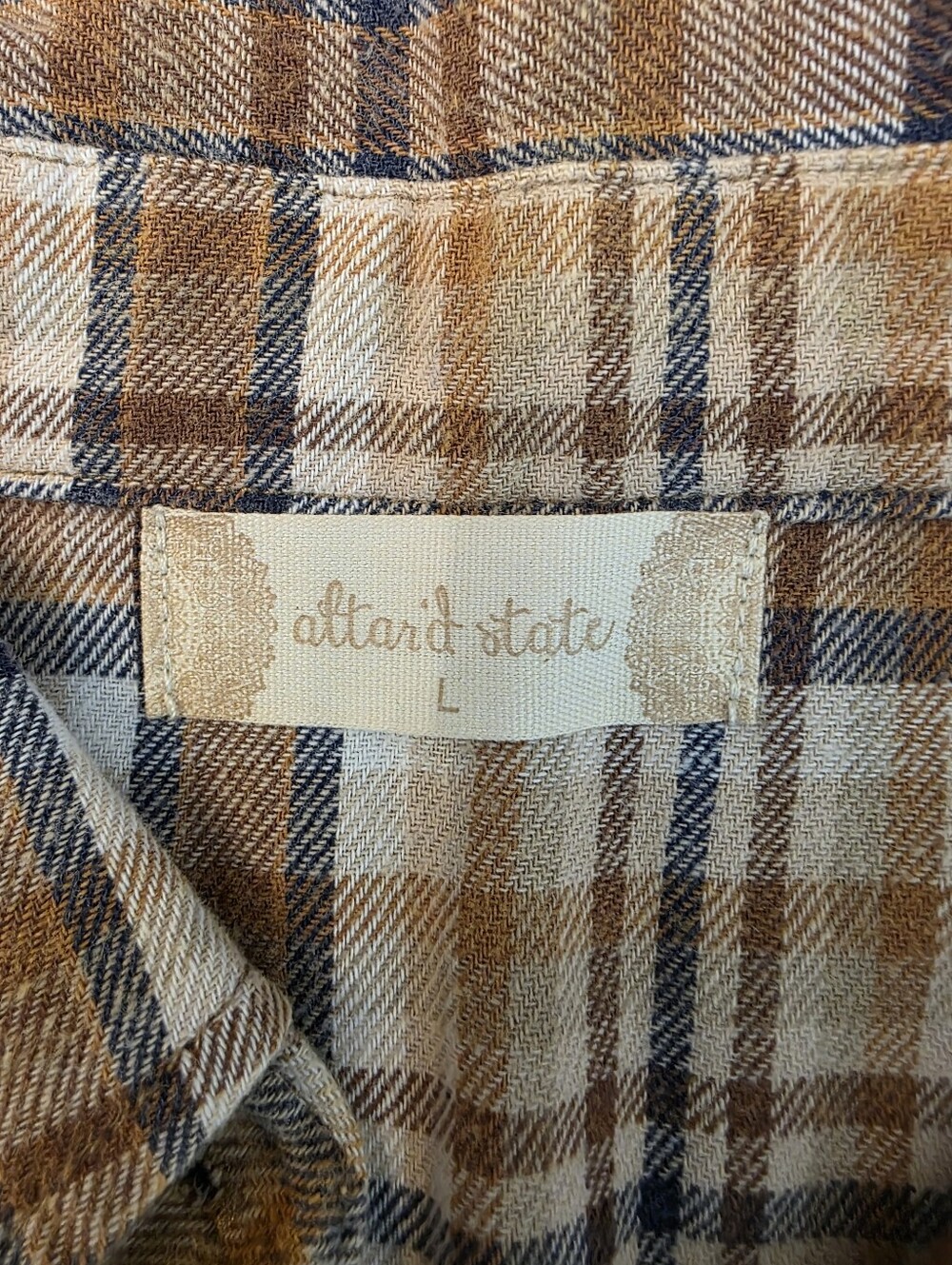 Altar'd State Nashville Plaid Flannel Cropped Shacket Large New - Picture 4 of 16